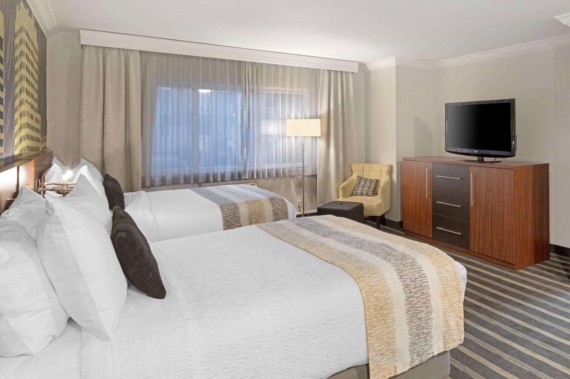 Best Western Plus Milwaukee West מראה חיצוני תמונה